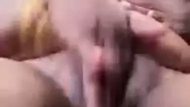 South Indian milf masturbates like a slut