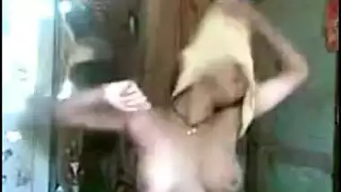 Bangla desi Poor Girl Brishti giving u her pussy for Eat it