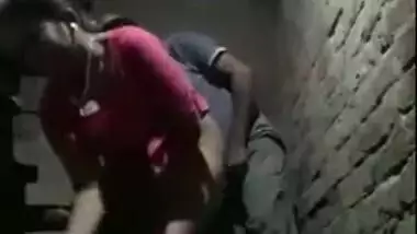 Tamil aunty sneaky sex with brother-in-law In outdoor caught on mms cam