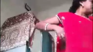 Bihari Bhabhi ki chuchi dikhayi selfie MMS