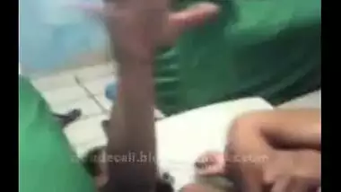 Free Indian porn video of teen hostel girl fucked by lover with audio