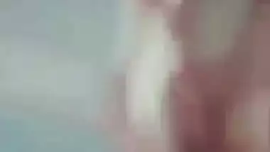 18 yr old girl records her Indian teen porn on her first sex