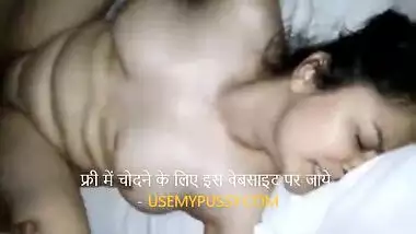 Saas ne apne damaad se ghar par hardcore pussy fuck kiya