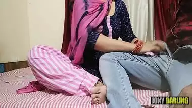 Indu Chachi Ne Rupay Bhi De Diye Aur Chudayi Bhi Karwai By Jony Darling