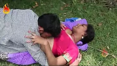 Bollywood aunty boob press & outdoor romance