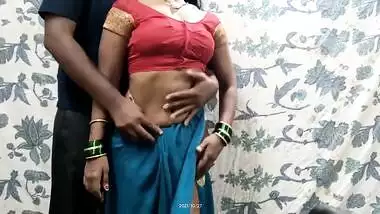 Sex with the Desi girl is XXX tips the delivery guy gladly takes