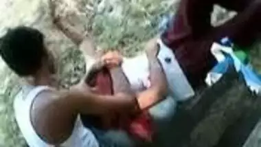 Indian Girl allow to play her lover with her Boobs in a Park
