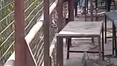 Desi is caught by XXX voyeur who makes video of her getting banged