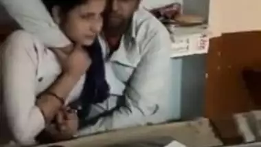 Village teacher pesters and seduces for sex a student at school - Desi MMS