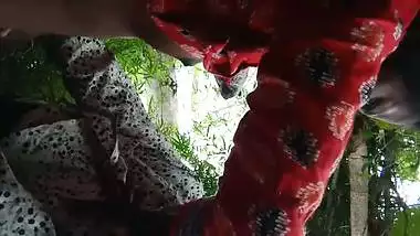 Village Forest Sex MMS video