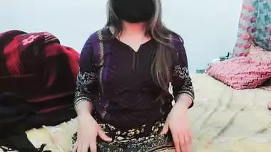 Full Video : Desi Stepmom & Stepson Roleplay On Video Call For Online Customer With Clear Hindi Audio
