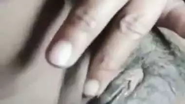 Bangladeshi village girl showing naked boobs & pussy