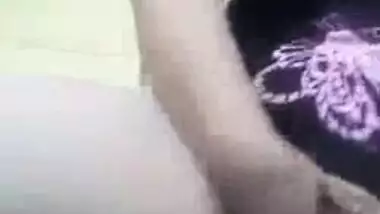 Indian Hot Punjabi bhabhi says Shone Meri Fuddi Vich Lun Pao dirty video audio - Wowmoyback