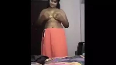 Plump babe with big Desi XXX boobs touches her sex pussy on camera