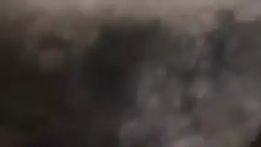 Man turns on looking at Desi's big XXX buns and starts filming them