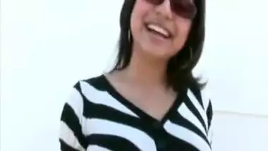 Paki Sufiya only dates Yankees as big American rod bigger than Paki rod