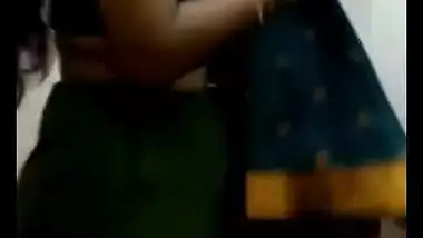 Indian girl realizes that she can film porn video if there is a camera