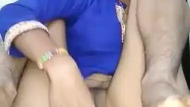 Today Exclusive-cute Look Desi Girl Record Her Fingering Selfie