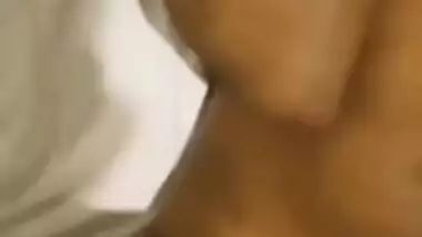 MMS porn of Desi woman who makes XXX man penetrate vagina filming tits