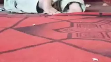 Dick stretches Desi Bhabhi's tight pussy during a homemade XXX footage