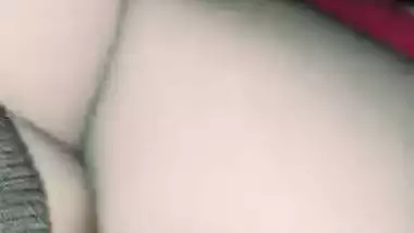 Desi girl in red wears no panties to have pussy scored in XXX video