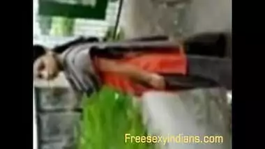 Outdoor sex video of a young couple having fun in the park