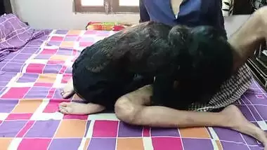 Seeing neighbor boy's big cock, Indian young sexy girl got water from her pussy and said please put it in my pussy quickly and tear the pussy