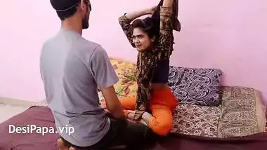 Fucked My Sexy Desi Saali When No One At Home jija ne Kari Saali ki jamkar chudai didi ke jane ke ba
