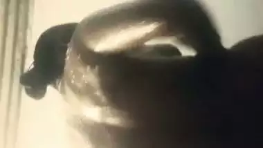 Maya chechi bathing video