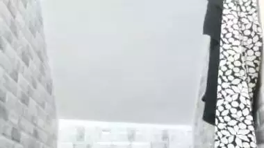 Super Horny Indian Girl Show’s Nude Body and Dancing Part 2