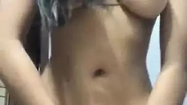 cute girl record without any dress selfie for bf