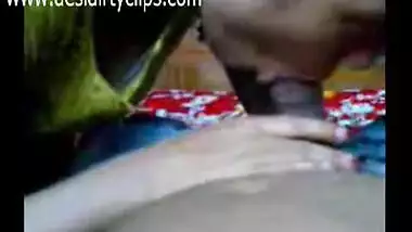 North Indian aunty free porn blowjob with son’s teacher