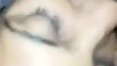 Desi woman gives a XXX blowjob to her new young lover in MMS videotape