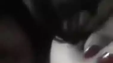 Today Exclusive- Desi Girl Record Her Nude Video For Bf