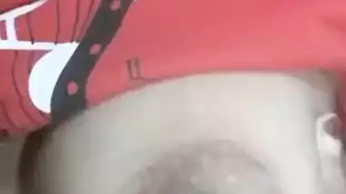 Indian girl has full lips and boobs to flash in her XXX broadcast