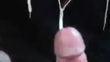 Indian Hot Cute NRI Girl Sucking Dick And Cum On Her Face at hotel room - Wowmoyback