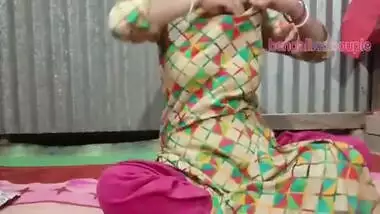 Beautiful Bengali Bhabhi Tumpa’s Boobs And Pussy Look Lund Will Be Candid
