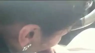 Mysore bhabhi convinced for outdoor blowjob in car by hubby!