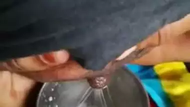 Porn industry needs to contact the Desi woman who can extract milk from nipples