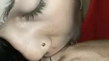 Lovely Indian XXX wife giving a wet blowjob to her ex-lover MMS