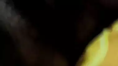 horny desi bhabhi return and fingering pussy