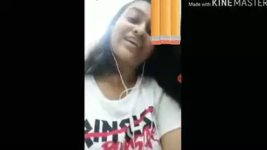 Hot desi GF showing yummy boobs