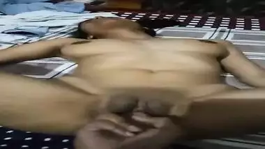 Cute hairy pussy fingering and fucking