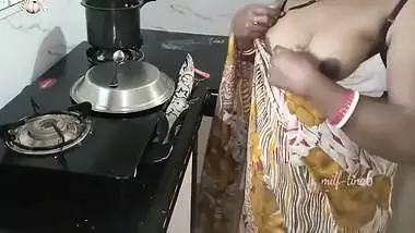 Hardcore Doggy Style Fucking In Kitchen With Hindi Dirty Talking.bhabi Ko Devar Ne Mein Choda - Devar Bhabhi