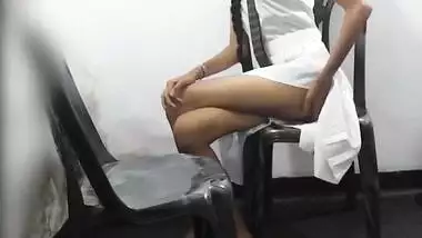 School Girl Showing Her Pussy And Redy To Fuck With Stranger - Sri Lankan And Desi Bhabhi