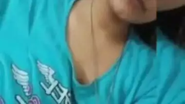 Today Exclusive- Horny Desi Girl Sucking Her Big Boobs And Shows Her Wet Pussy Part 1