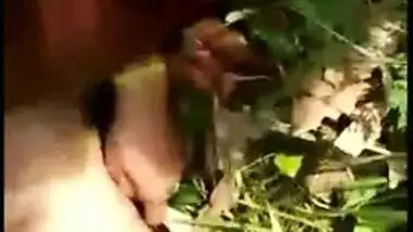 Hubby finally caught wife fuck with lover outdoor in jungle , Desi XXX mms