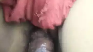 Desi young pussy eats big dick outdoors