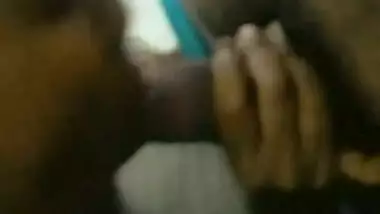 Estudiante Universitaria Le Dice Al Novio Que Esta Estudiando Y Se Viene A Mamar Y Follar