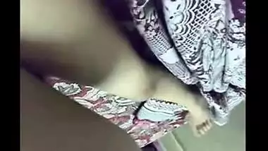 Desi sex Indian porn episodes of college hotty Nidhi with lover trickled